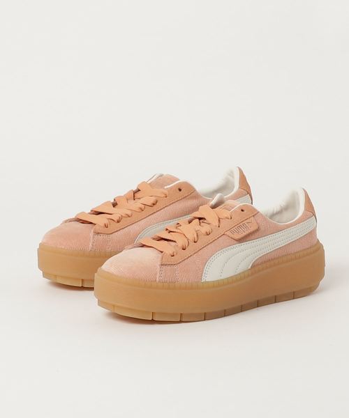 スニーカーいくらくらいで買いますか？