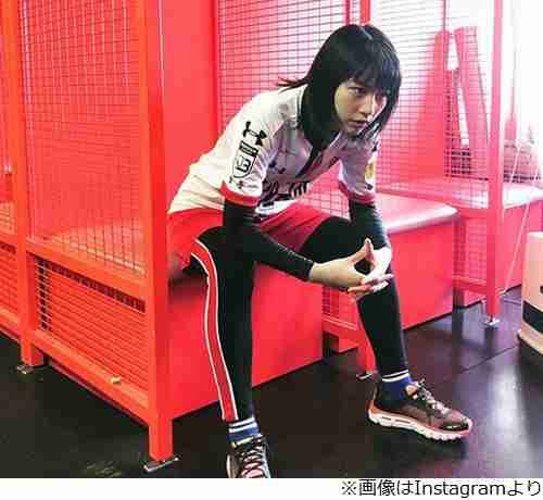 のん、凜々しいサッカーユニ姿「闘志湧いてきた」