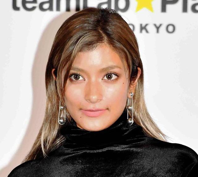 ローラ　今度は「男女平等」訴える…辺野古埋め立て反対、環境問題、動物愛護