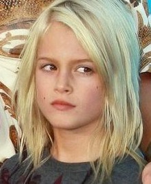 体育会TV プルシェンコの息子・サーシャくんが可愛過ぎて視聴者釘付け「天使…」「まんまユリオじゃん」