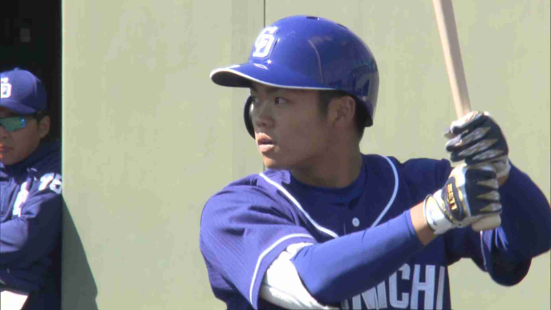 根尾選手が実戦デビュー 2打席で三振・四球 「感覚違う部分あった アジャストしたい」（東海テレビ） - Yahoo!ニュース