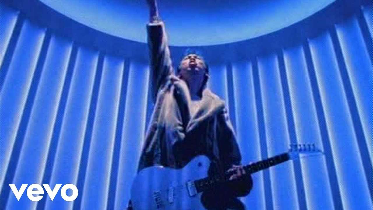 布袋寅泰『スリル』