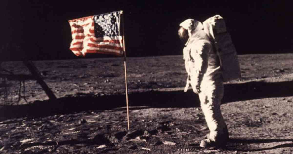 アポロ11号にまつわる陰謀論、有名物理学者がツイートで瞬殺 | ハフポスト