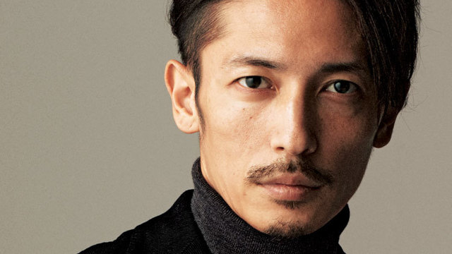 男性芸能人の髭、似合ってたら+ボタンを押すトピ