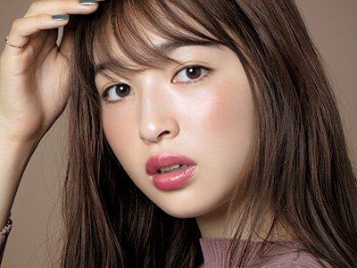 チークの塗り方【2018】｜面長・丸顔など顔タイプ別や40代向け、クリームチークなどチークの入れ方と流行り | 美的.com