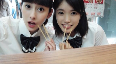 『ラーメン大好き小泉さん』早見あかり、制服姿解禁　木崎ゆりあの出演も決定