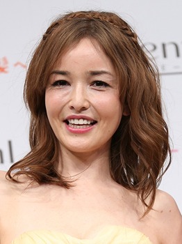 梨花　年内での全店舗閉鎖を発表「私の力不足も含め…ここで一度立ち止まり」― スポニチ Sponichi Annex 芸能