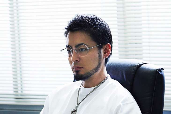 男性芸能人の髭、似合ってたら+ボタンを押すトピ