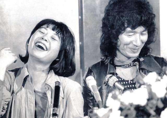 内田裕也の若い頃や事件と逮捕歴！嫁の死去＆現在の病気や車椅子姿も総まとめ