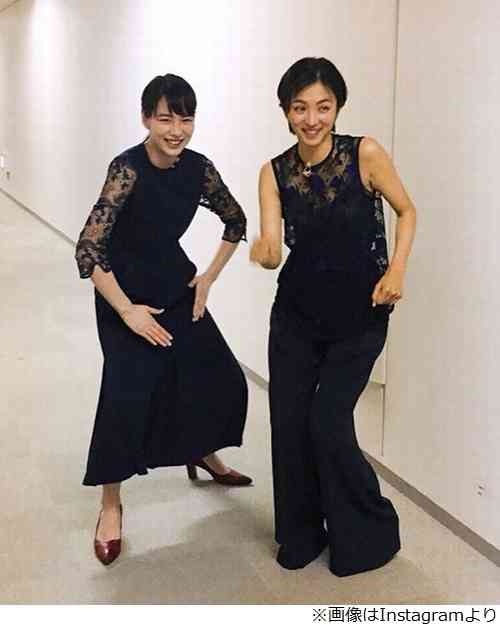 のん＆満島ひかりが初共演、初の2ショットに反響