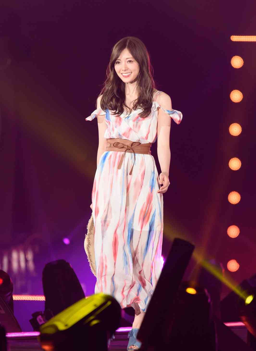 【画像】色んな白石麻衣が見たい