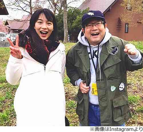 のん、サンボマスター山口隆と“素敵笑顔”2ショット