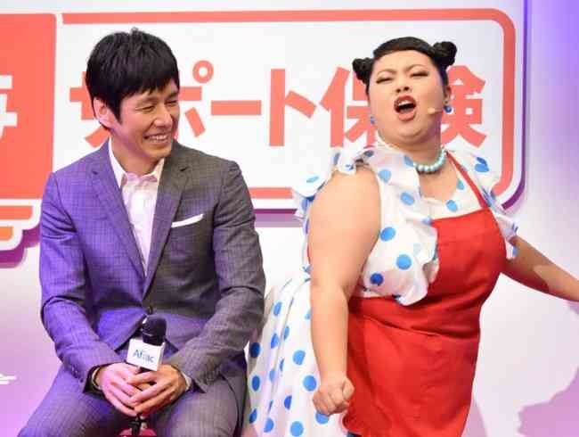 石田ゆり子＆西島秀俊、笑顔あふれる“仲良し”2ショットに反響
