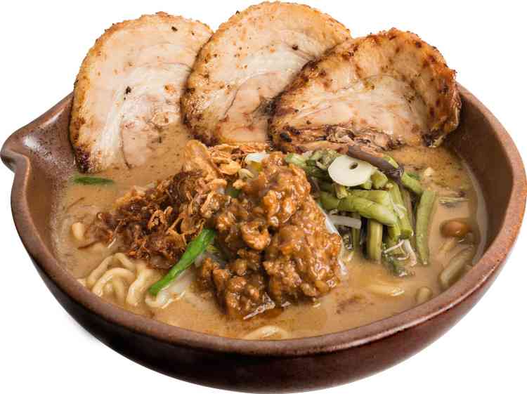 単独トピが立つほどでもないラーメンチェーン店🍜