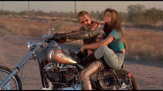 バイクに乗る有名人の画像を貼るトピ