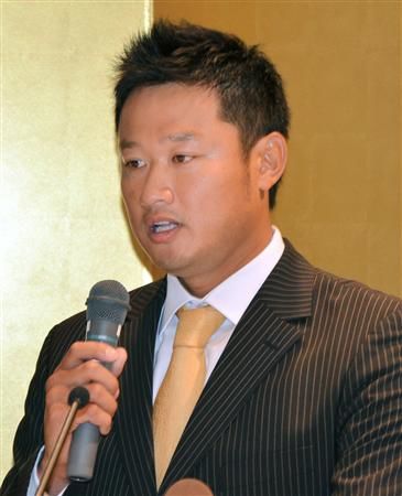 小原妊娠報告の裏で旦那マック鈴木の過去の傷害事件が話題になっている件。 - NAVER まとめ