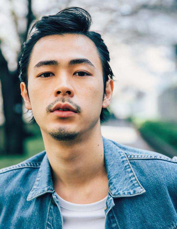 男性芸能人の髭、似合ってたら+ボタンを押すトピ