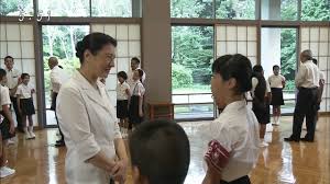 両陛下、皇居外で最後の公務=「みどりの式典」出席