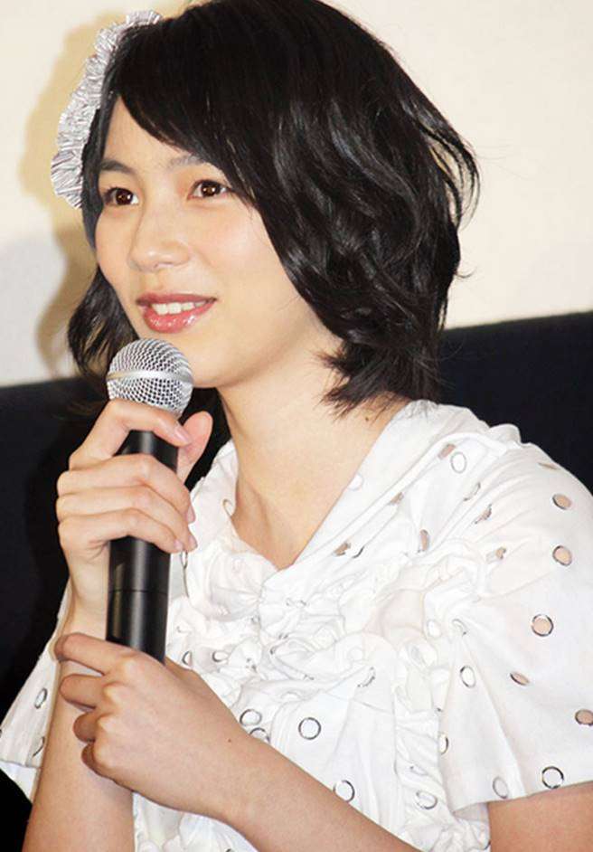 “独立騒動”能年玲奈を直撃「私は仕事がしたいです」