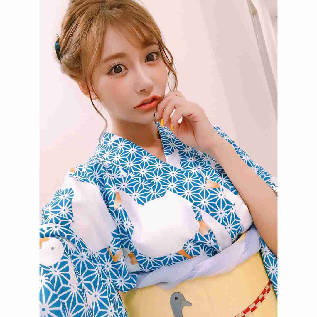 明日花キララがまたアップデート？ 最新写真が「蝋人形みたい」