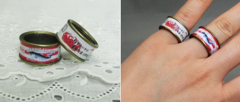 カニ缶に鮭缶も…“缶詰リング”にSNS賞賛、作者明かす “駄美術”の信条「ゆるさが大事」