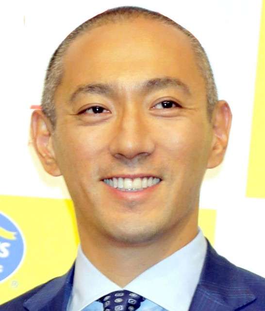 市川海老蔵、長男・勸玄くん小学校入学式に感涙も…週刊誌の張り込みに苦笑「指差したら手を振ってきました」