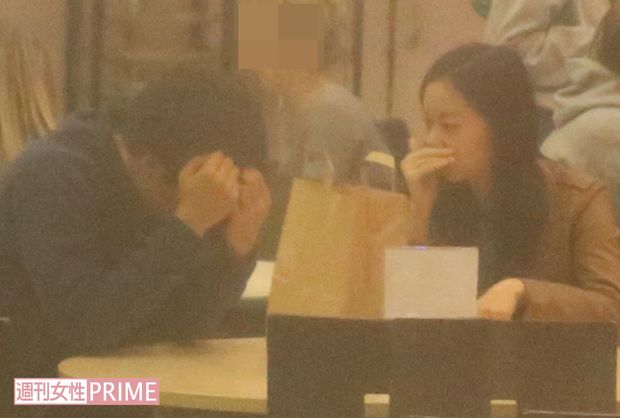 政府、女性天皇04年に容認方針　97年から極秘検討