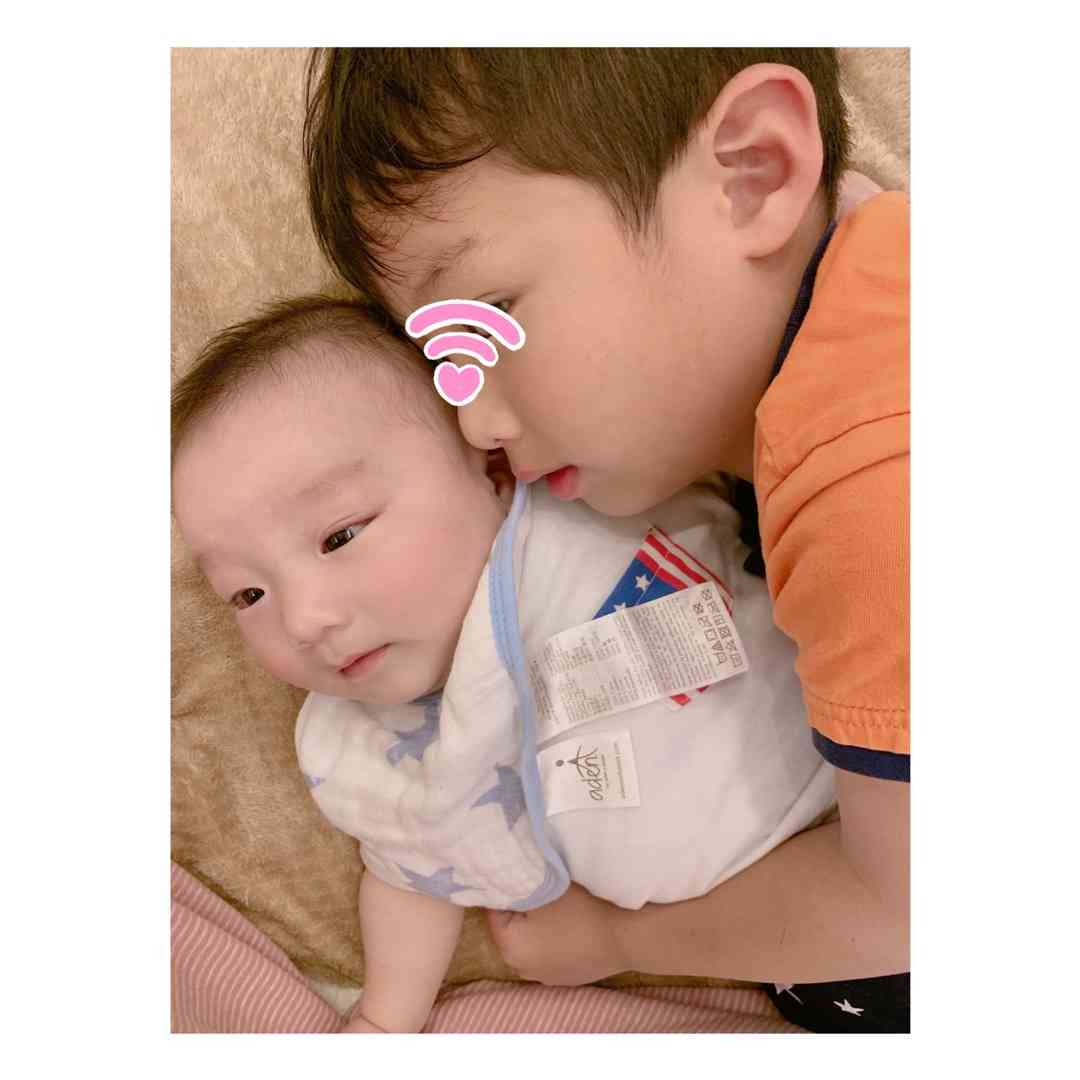 「見てもらえる場所なかったので」辻希美、子連れで仕事現場に行き賛否 「甘えるな」の声集まるも、芸能界は子育てママに優しい?