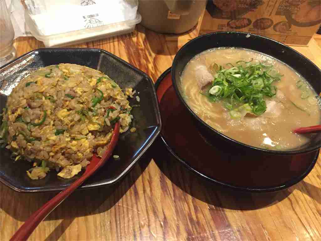 単独トピが立つほどでもないラーメンチェーン店🍜