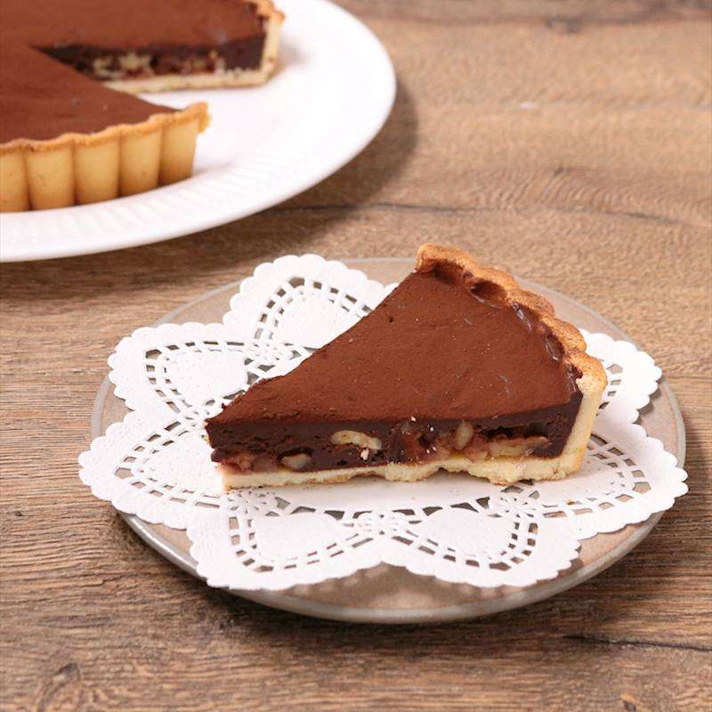 ちょっぴり大人な ラズベリー生チョコタルト 作り方・レシピ | 料理・レシピ動画サービスのクラシル