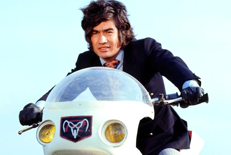 バイクに乗る有名人の画像を貼るトピ