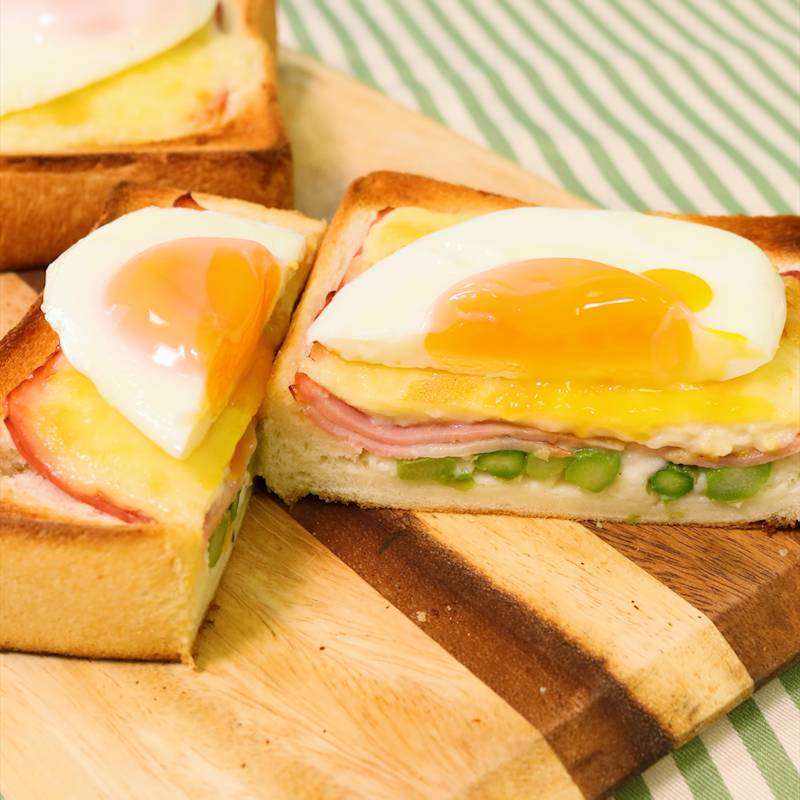 アスパラベーコンのグラタントースト 作り方・レシピ | 料理・レシピ動画サービスのクラシル