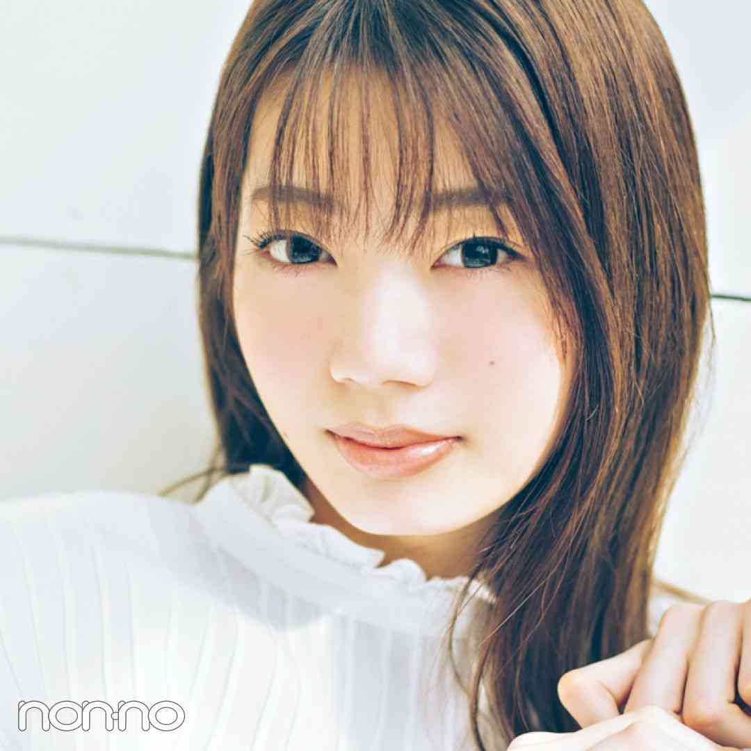 欅坂46渡邉理佐、1st写真集が発売翌日に緊急重版決定