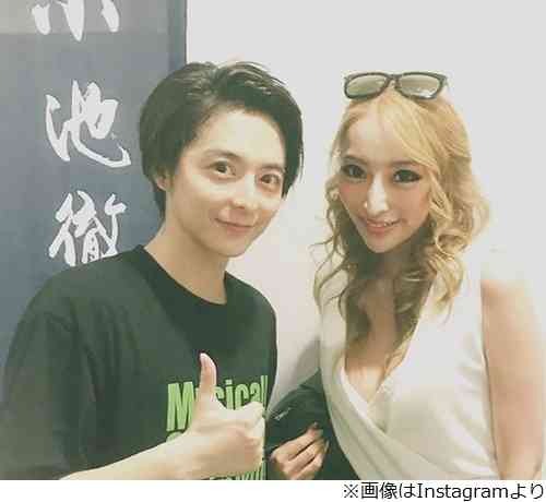 加藤紗里「小池徹平くん」とツーショット
