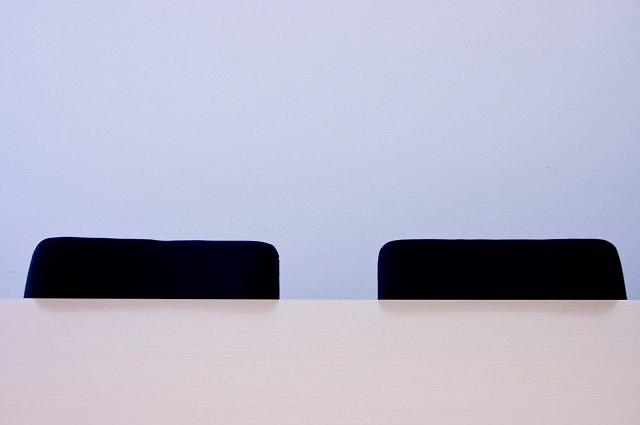 「時間の無駄」「落ちた時はお祈りメールなのに」　マナーセミナー「内定辞退は直接企業に足を運んで」に批判集まる