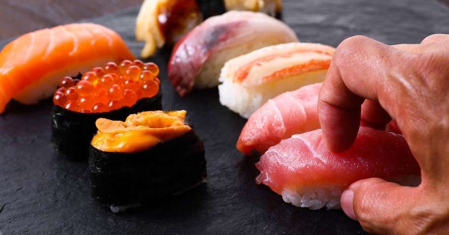 手と箸どっちが正解？ 食べる順番は？ 今さら聞けない寿司の食べ方マナー | citrus（シトラス）
