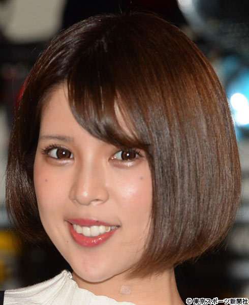 坂口杏里さん「夜のお仕事」トークのみで90分4万5000円