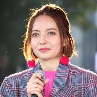 中居正広も巻き添え…ベッキーの「救ってもらった」アピールが酷い！ (2019年5月2日) - エキサイトニュース