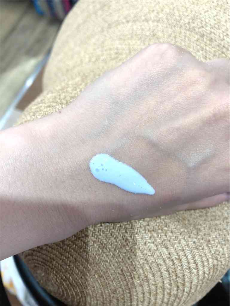 【ブルーの日焼け止め】イエベも青白ブルベ肌になれちゃう【珍しい】 - 永遠の２０代