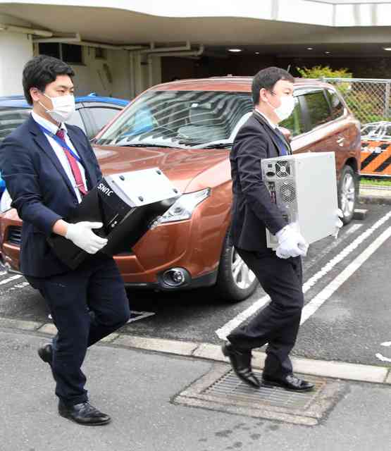 悠仁さまの机に刃物、認める供述　数日前から都内滞在：朝日新聞デジタル