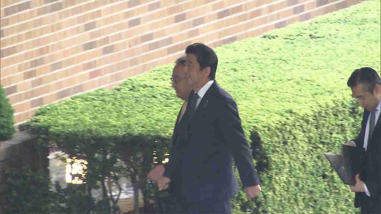 安倍晋三首相　大泉洋、高畑充希と首相公邸で会食