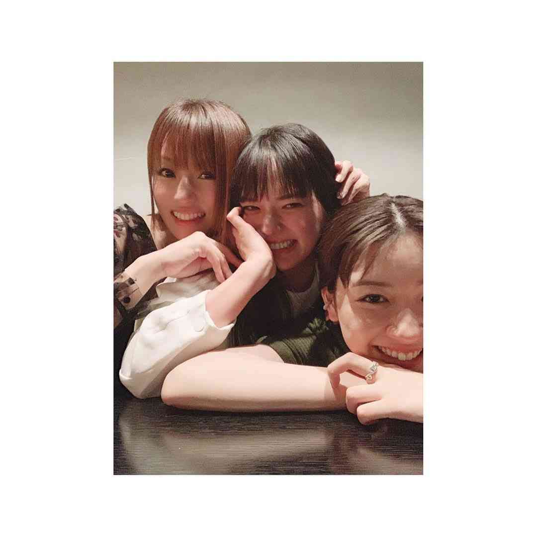 永野芽郁、深田恭子&多部未華子との“三姉妹ショット”に反響