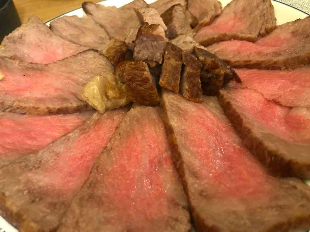 あいのり・桃、“ホリエモン”こと堀江貴文の豪華料理を堪能「もう、すごすぎ。笑」