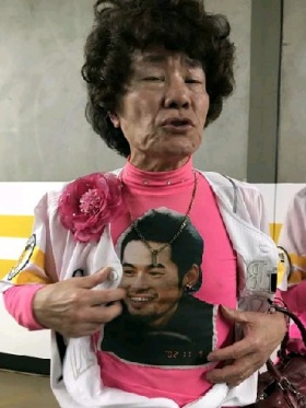 林家ペー“ノーバン”始球式にどよめき「僕、野球部にいたから」