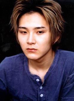 今のイメージとは違う有名人のヘアスタイル