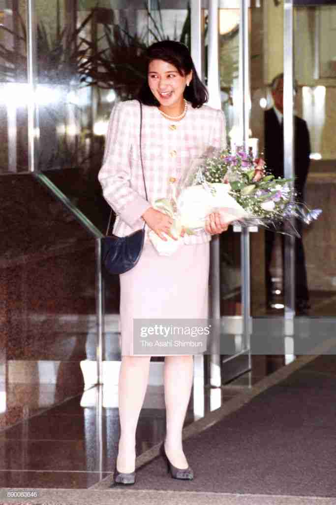 ｛実況・感想｝新天皇陛下即位、剣璽等承継・朝見の儀｛令和元年｝