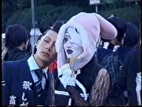 鳥肌実　街の人々との交流 - YouTube