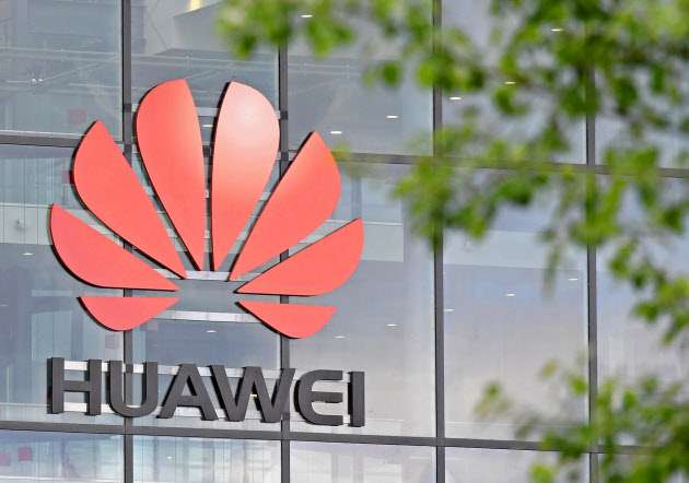 トランプ氏、ファーウェイを取引材料に　対中貿易交渉で　（写真=ロイター）　:日本経済新聞