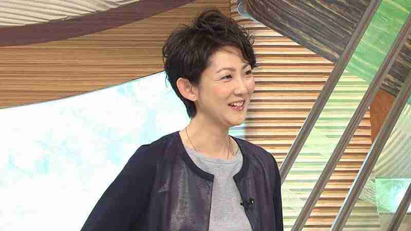 知的で美人な女子アナウンサー