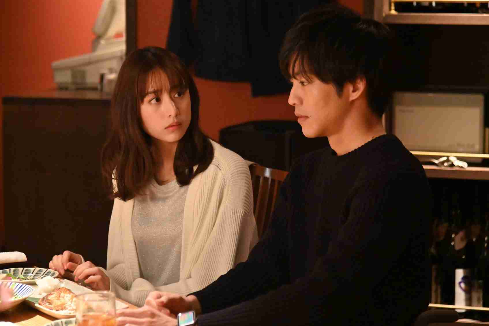 松坂桃李の箸の持ち方にドン引き「恥ずかしい」「幻滅した」